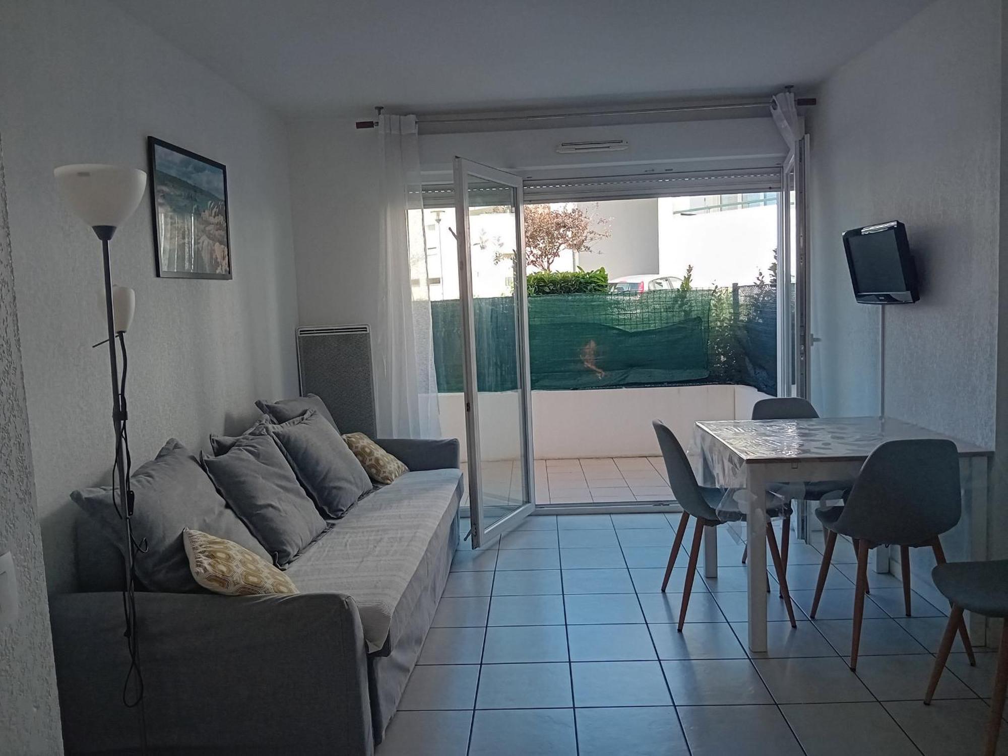 Calme T2 Avec Terrasse A Hendaye, Proche Plage - Fr-1-239-780 Exterior foto
